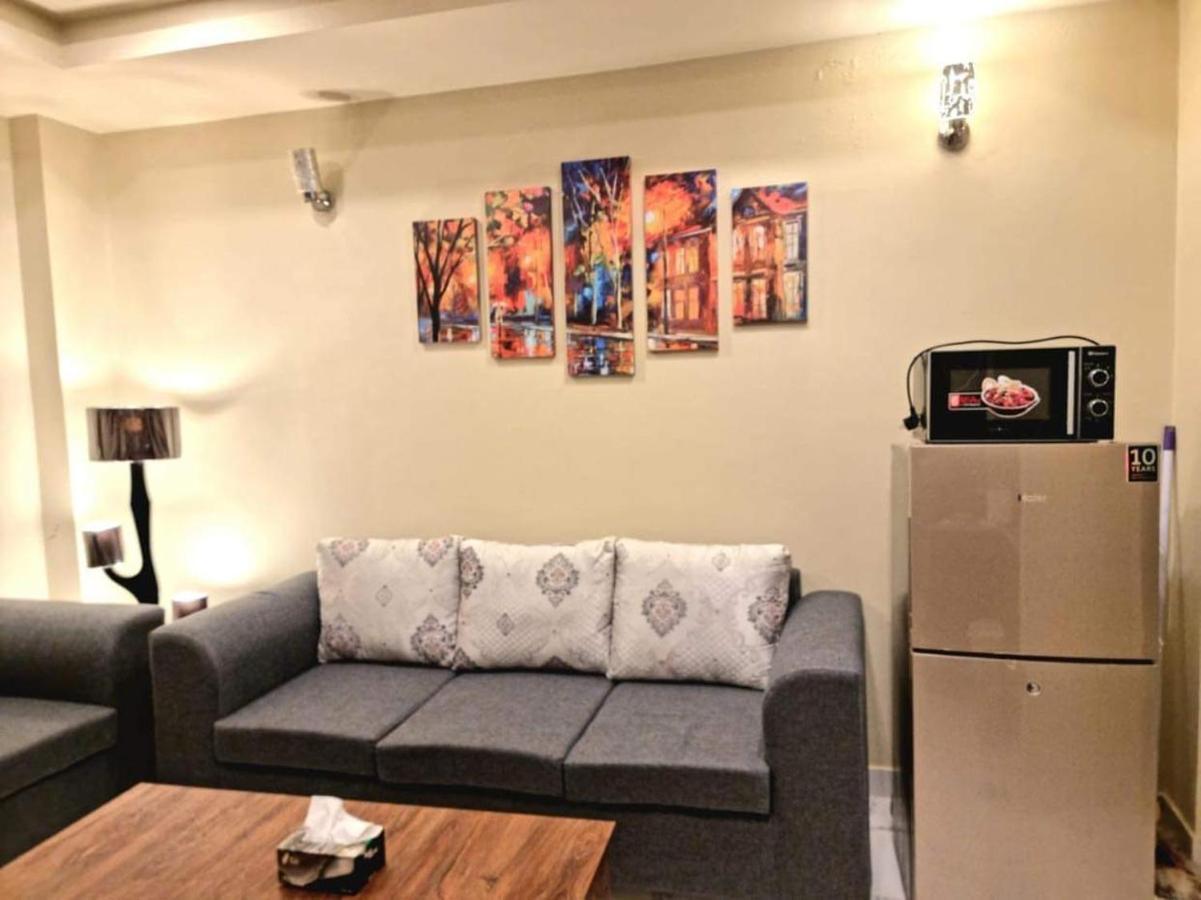Comfortable & Lovely 1 Bed Apt In Bahria Town Rawalpindi Exterior foto